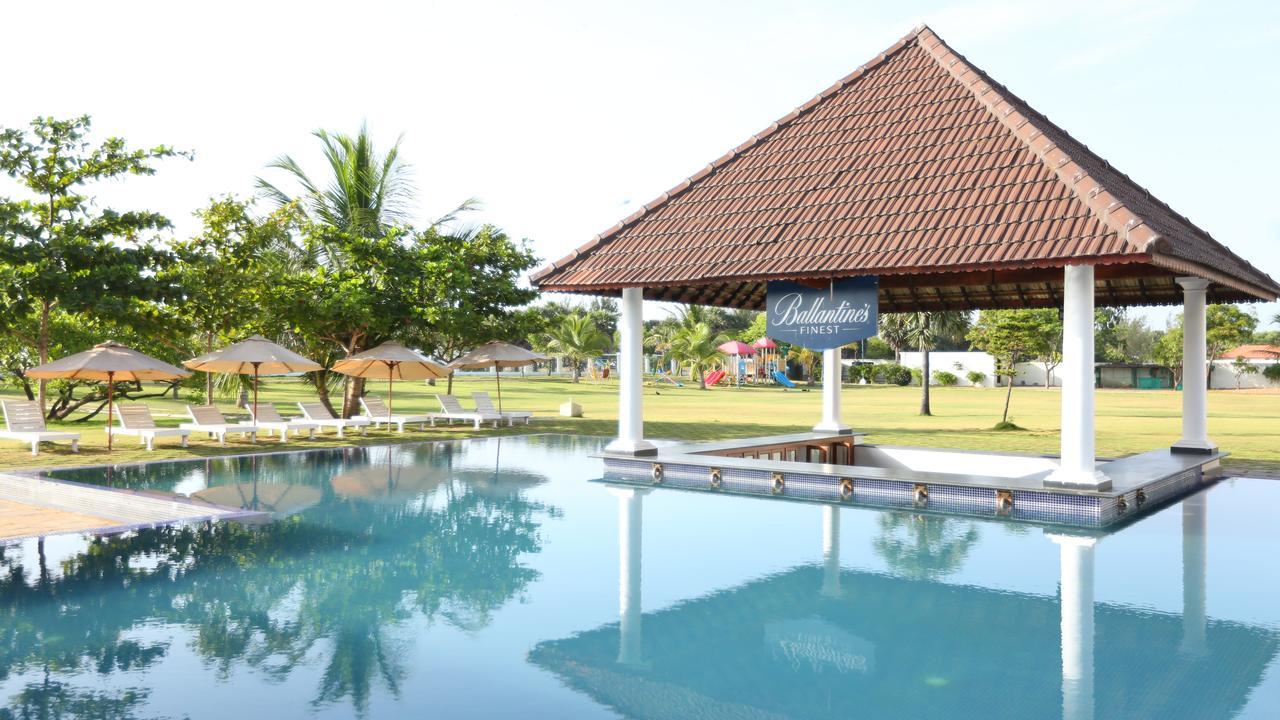 Hotel Le Pondy à Pondichéry Extérieur photo