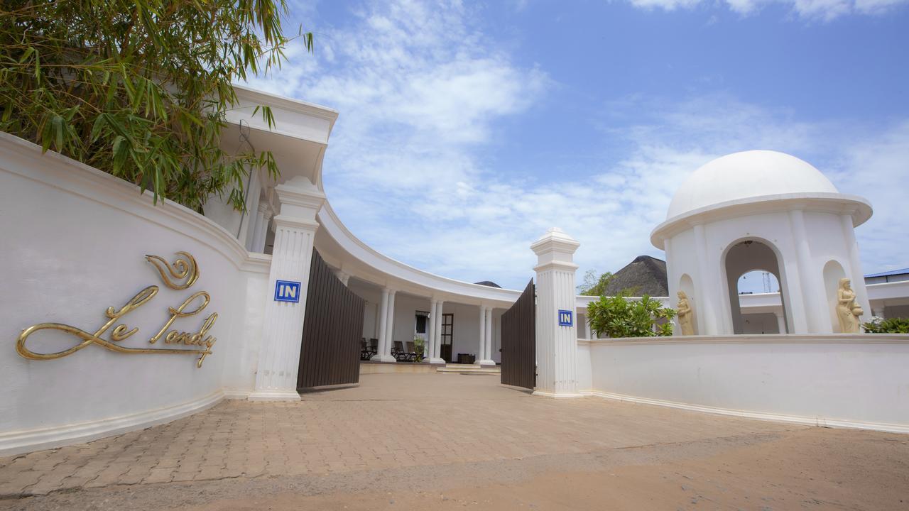 Hotel Le Pondy à Pondichéry Extérieur photo