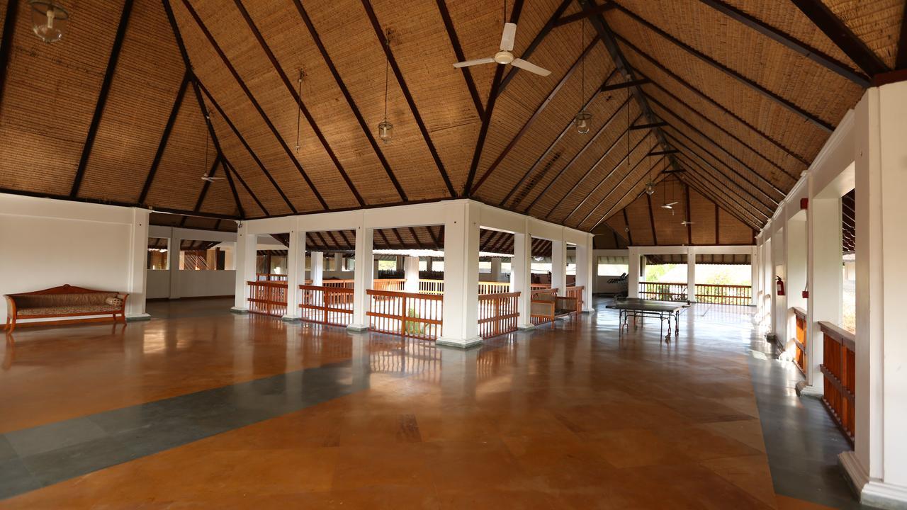 Hotel Le Pondy à Pondichéry Extérieur photo