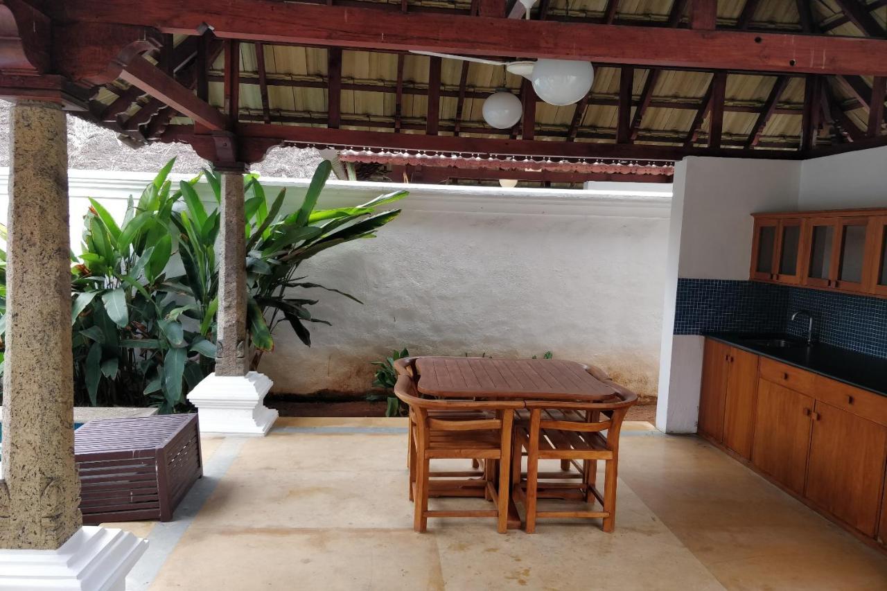 Hotel Le Pondy à Pondichéry Extérieur photo