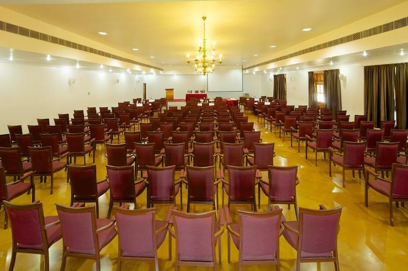 Hotel Le Pondy à Pondichéry Extérieur photo