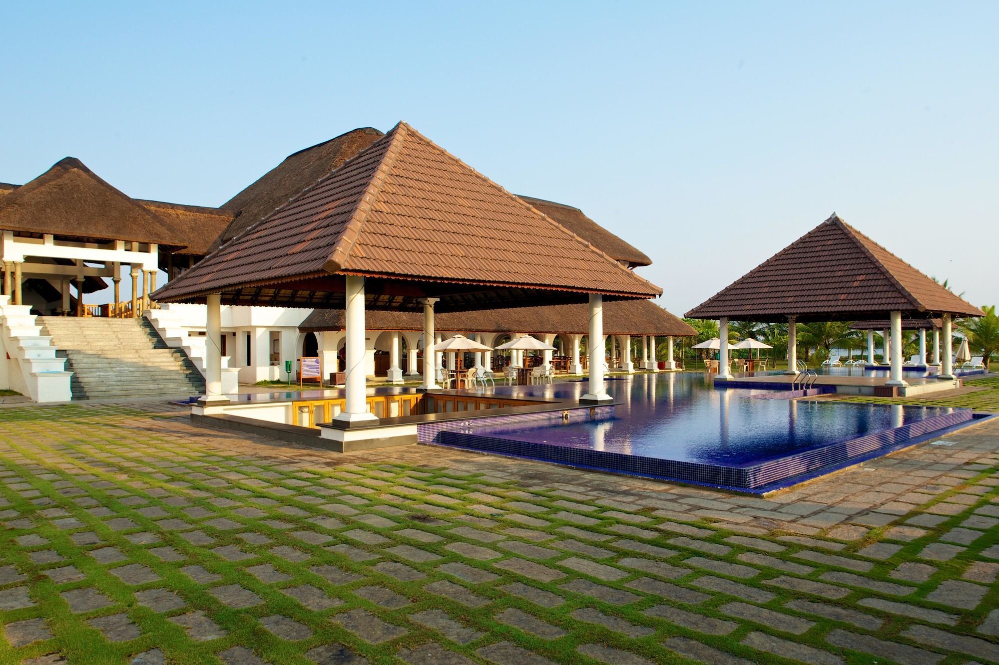 Hotel Le Pondy à Pondichéry Extérieur photo
