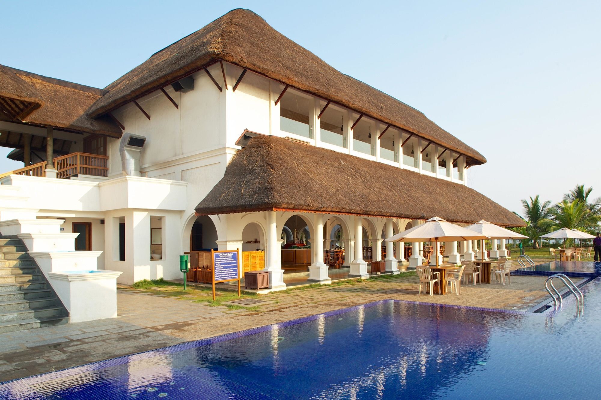 Hotel Le Pondy à Pondichéry Extérieur photo